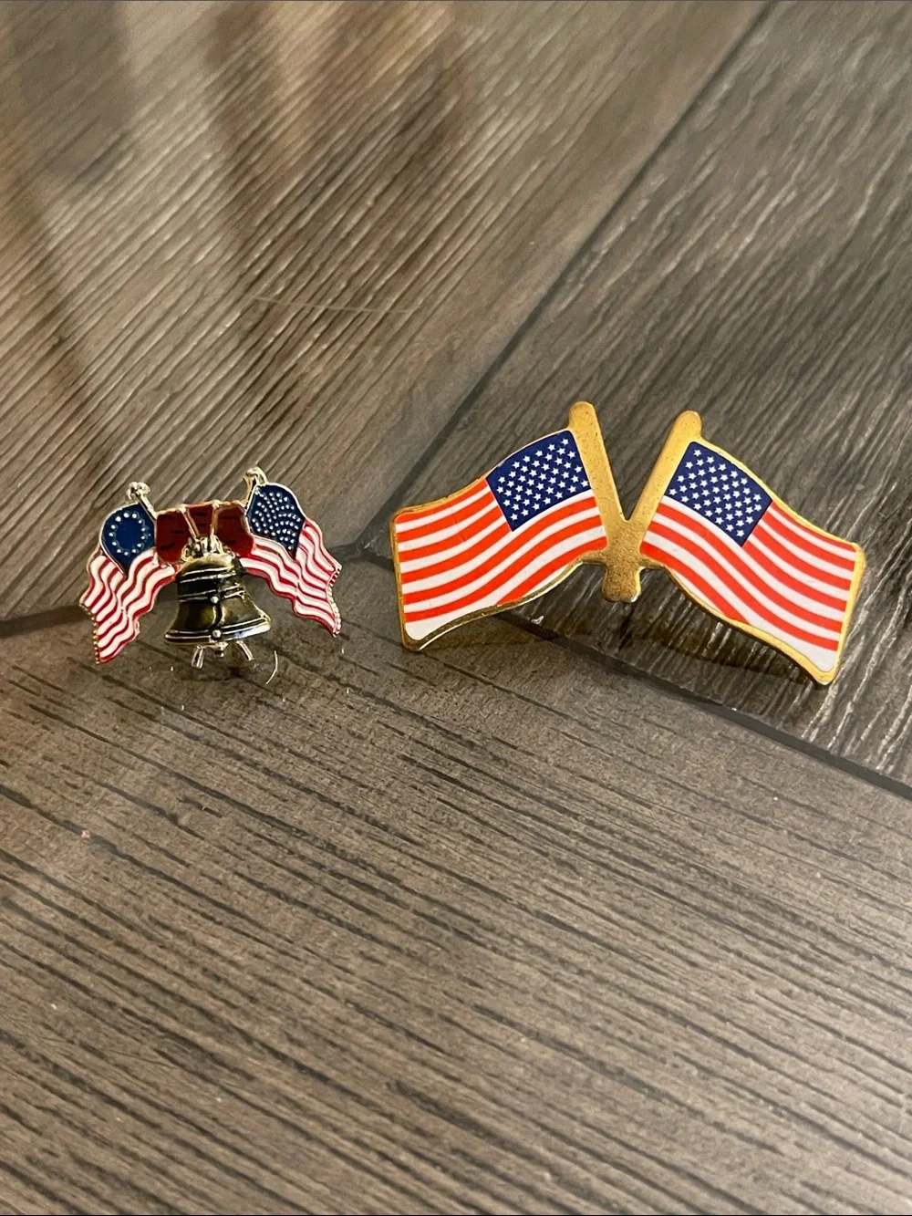Patriotic Lapel Pin Features Liberty Bell Between Two Crossed American Flags